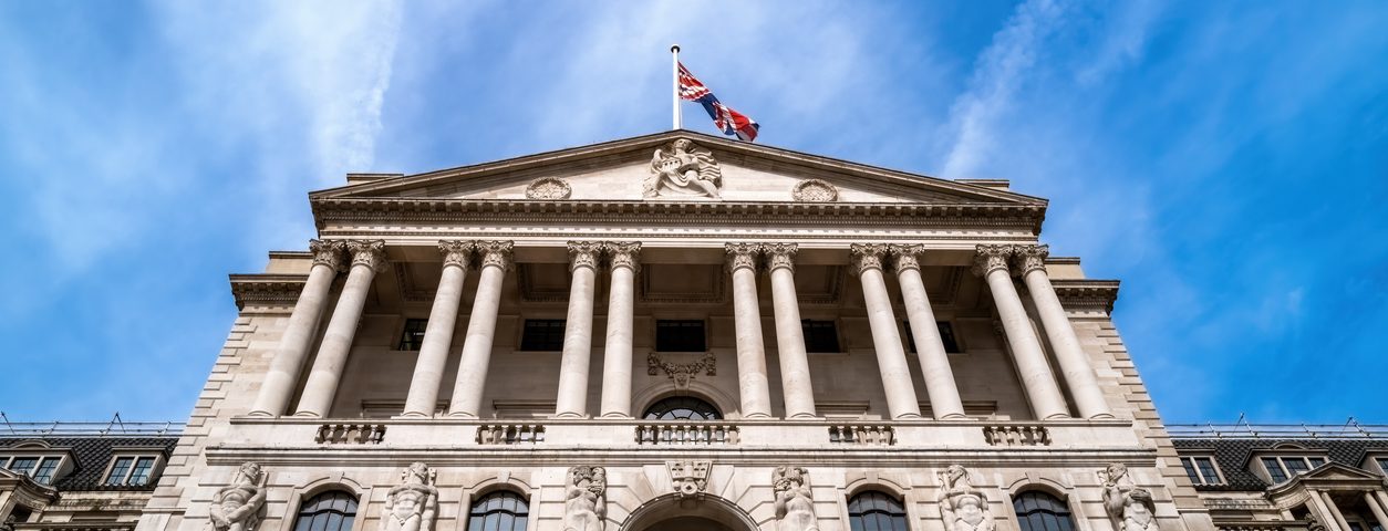 Why the Bank of England Must Reduce Interest Rates Immediately to Support Business and the Public Amidst a Looming Recession